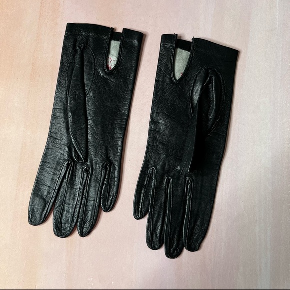 Vintage Handmade Embroidered Floral Leather Gloves - Picture 7 of 8